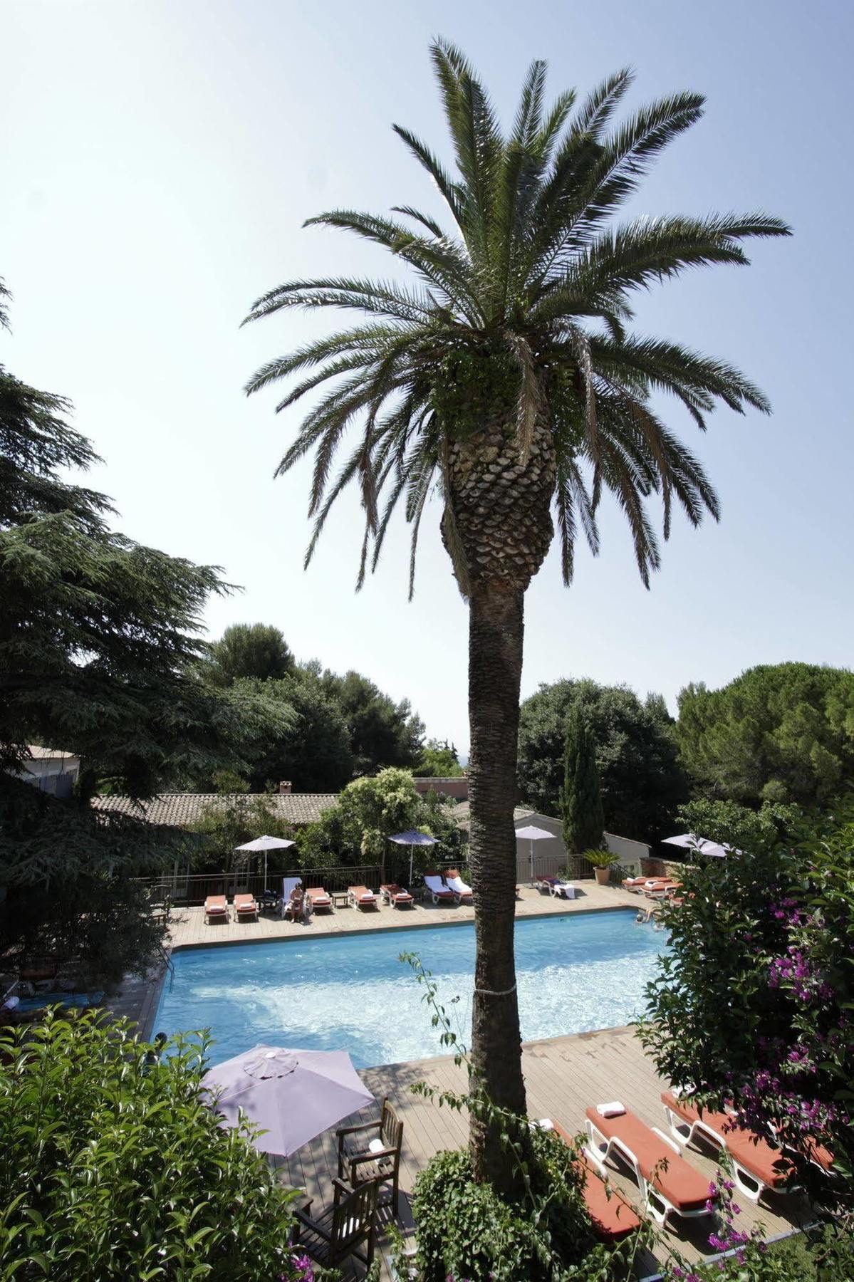 Les Jardins De Cassis - Parking Gratuit & Piscine Chauffee Hotel Buitenkant foto