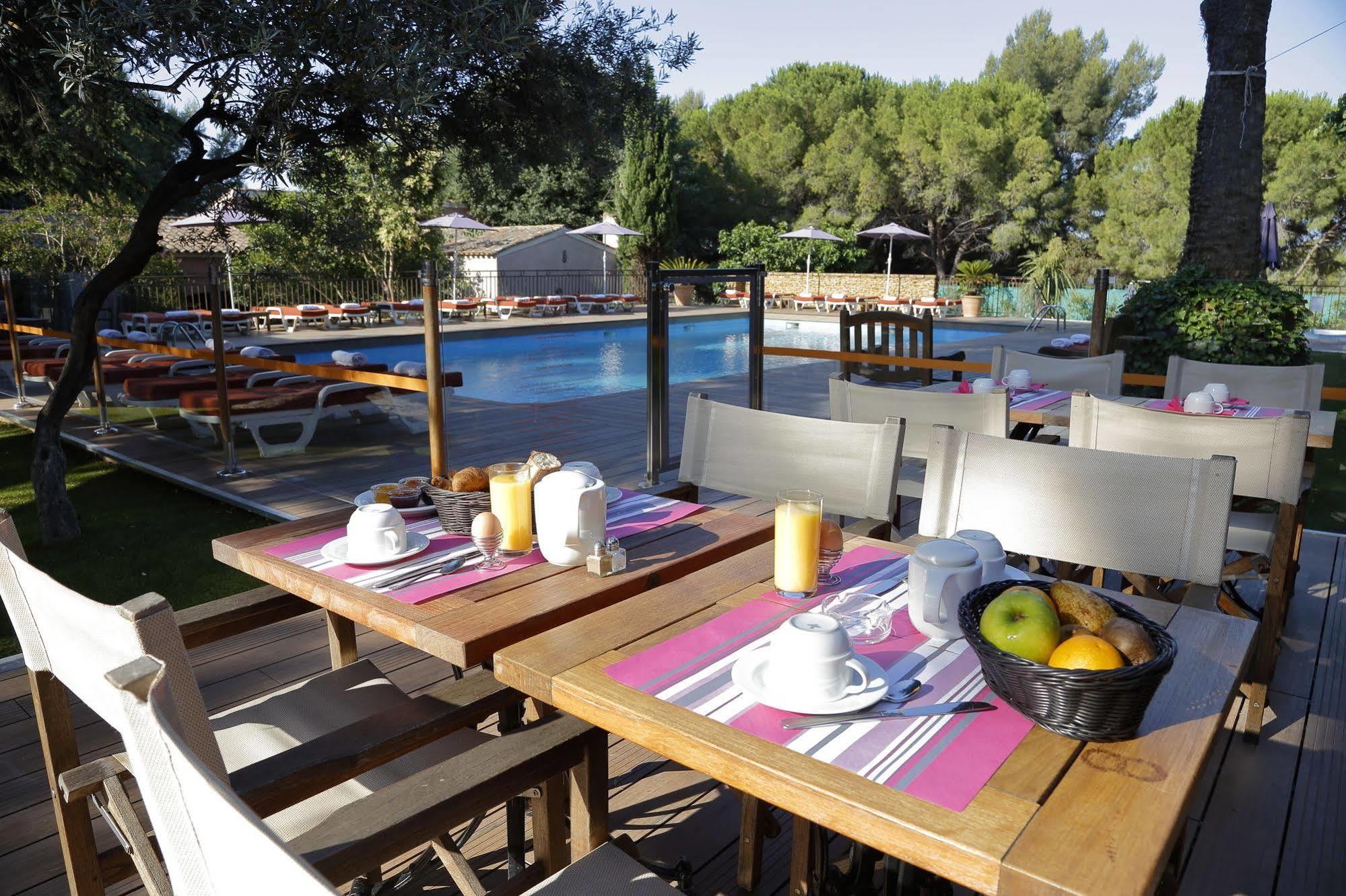 Les Jardins De Cassis - Parking Gratuit & Piscine Chauffee Hotel Buitenkant foto